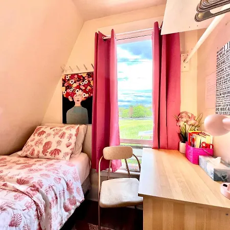 Private Room Tiny With Shared Bathroom Near Seatac Airport And Downtown Seattle Exterior photo
